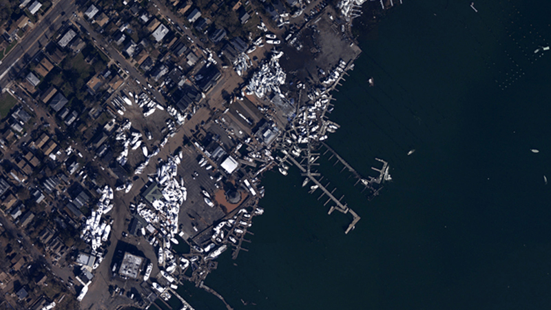 Illustration for article titled Hurricane Sandy: The Craziest Before and After Shots